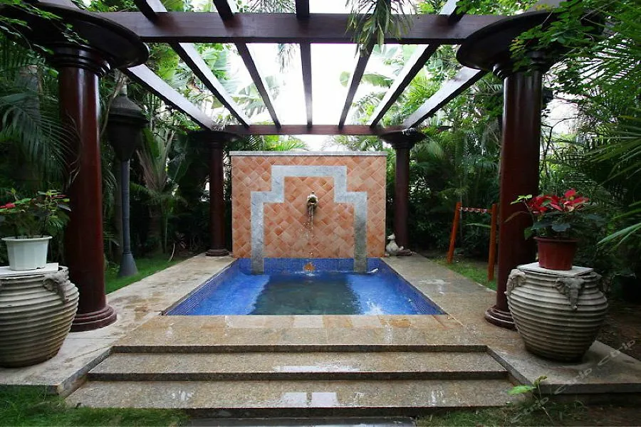 Sanya Haitang Bay Nantian Hot Spring Resort
