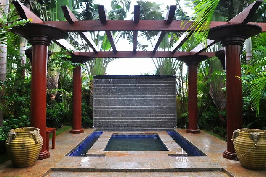 Sanya Haitang Bay Nantian Hot Spring Resort China